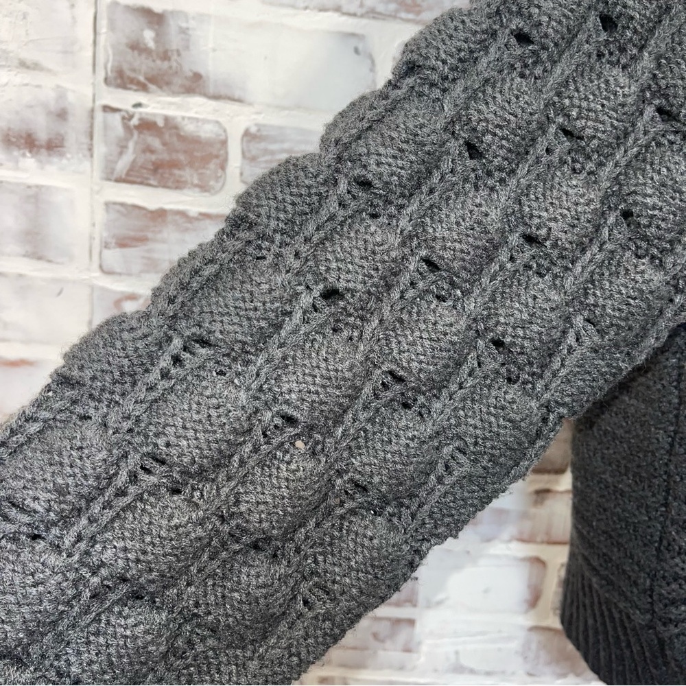 Elodie Charcoal Knit Sweater Medium - Picture 5 of 7